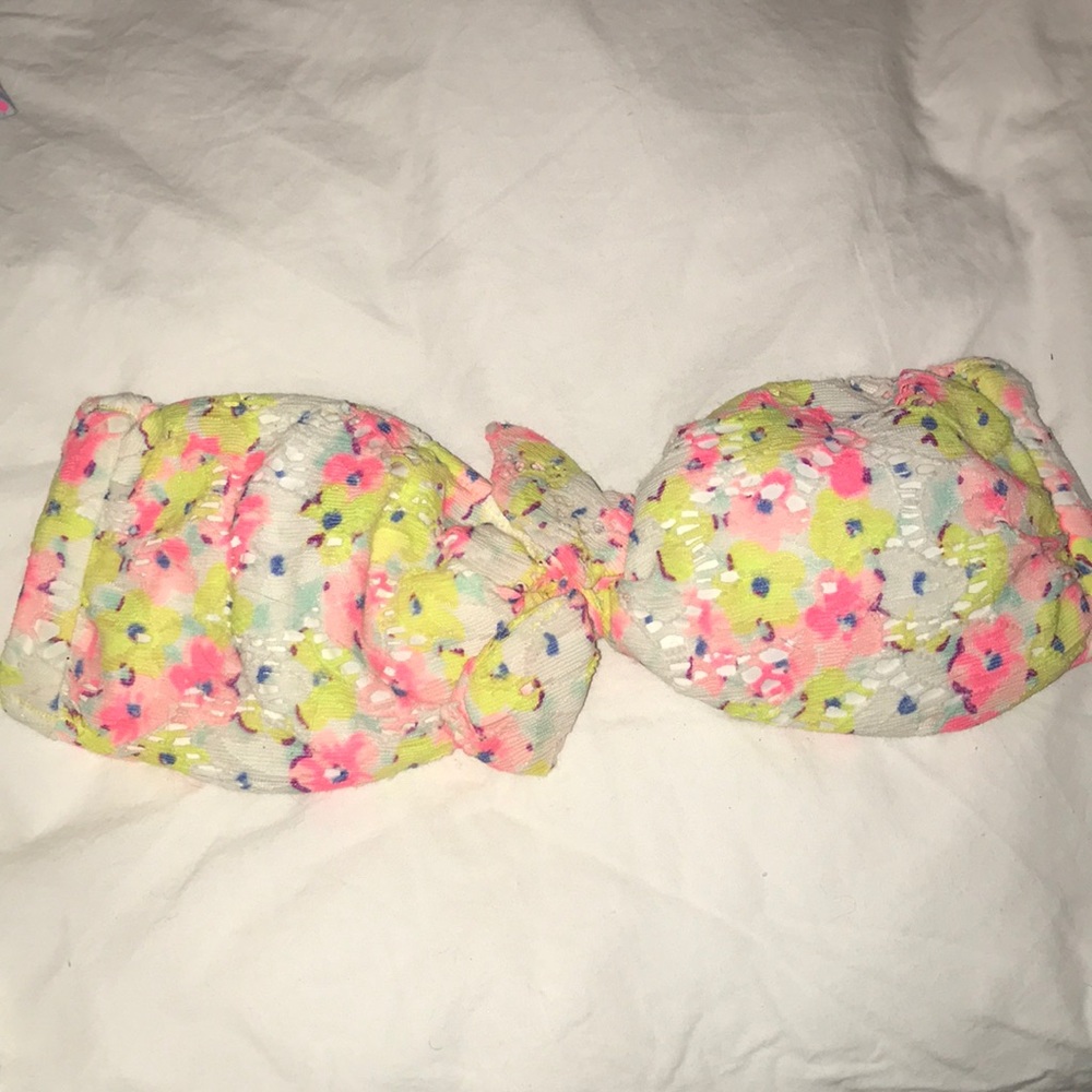 VS bikini top